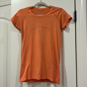 Lululemon swiftly tech! Size 8!
